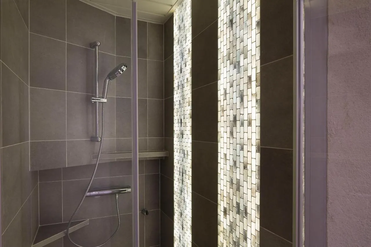 Le Relais Saint Honore 4* Paris