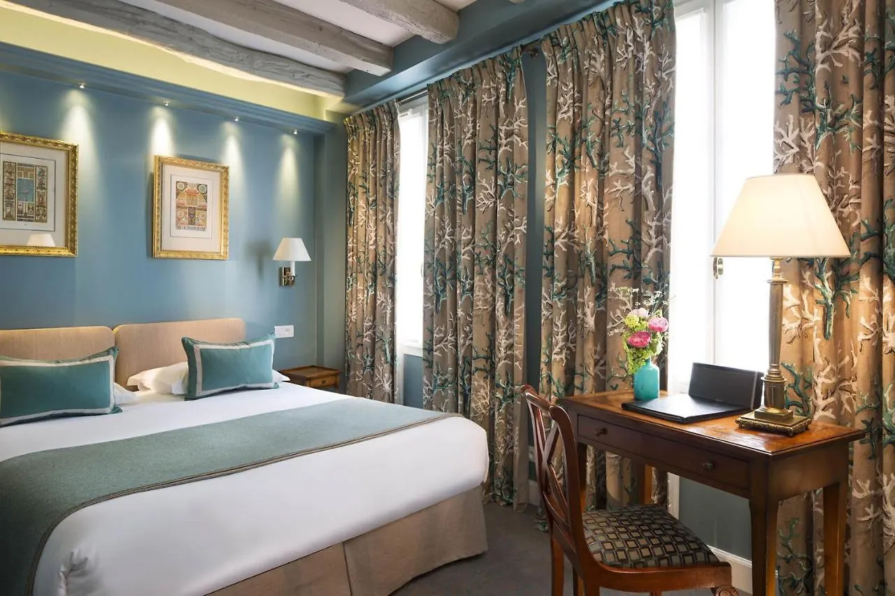 Le Relais Saint Honore Hotel