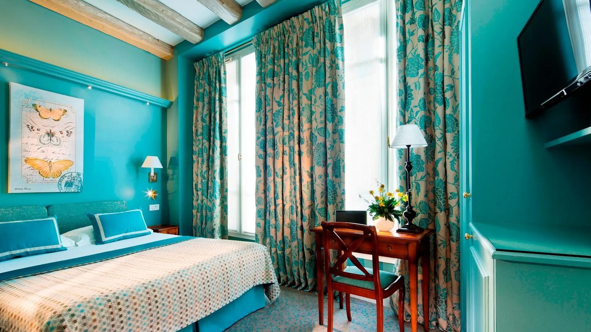 Le Relais Saint Honore Hotel