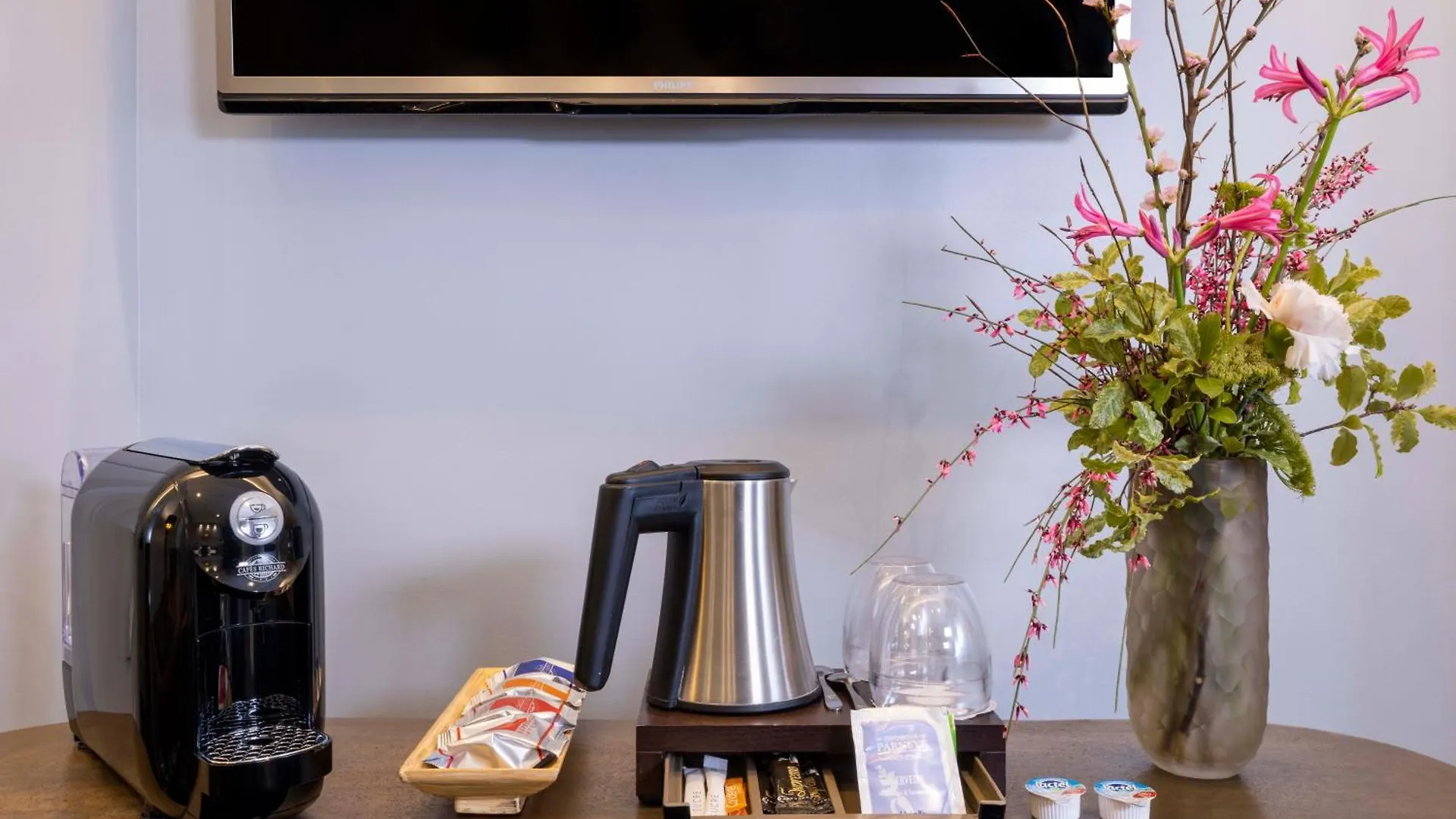 Hotel Le Relais Saint Honore 4*
