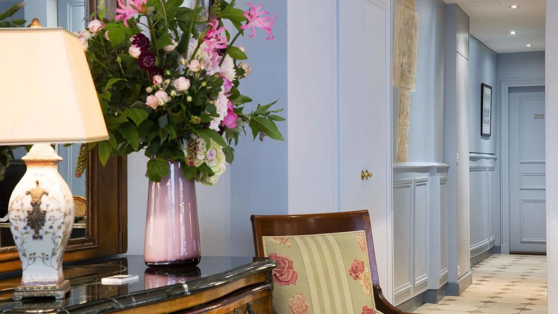 Hotel Le Relais Saint Honore 4*
