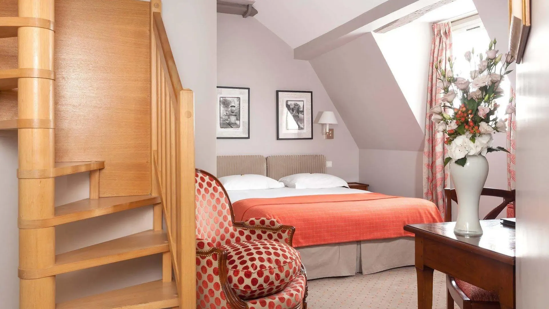 Le Relais Saint Honore 4* Paris
